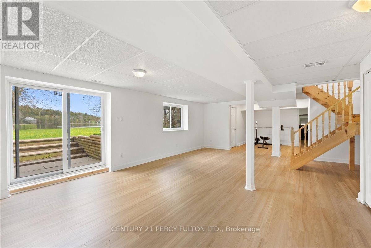 285 Hillside Drive, Trent Hills (Campbellford), Ontario  K0L 1L0 - Photo 30 - X12141546