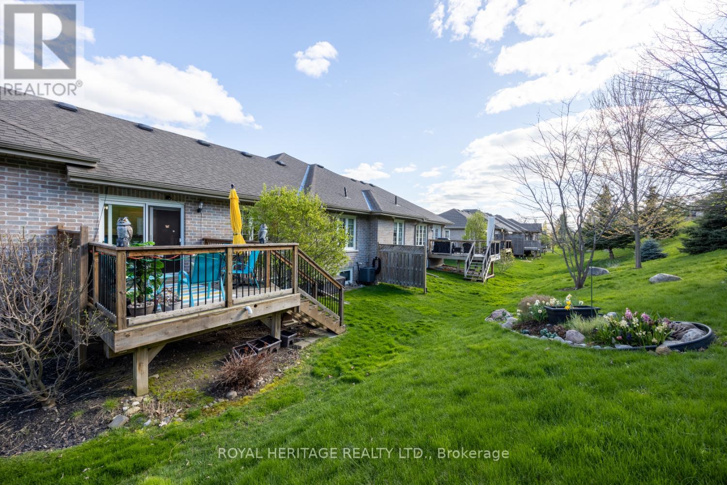 162 - 301 Carnegie Avenue, Peterborough North (University Heights), Ontario  K9L 0G1 - Photo 31 - X12142006