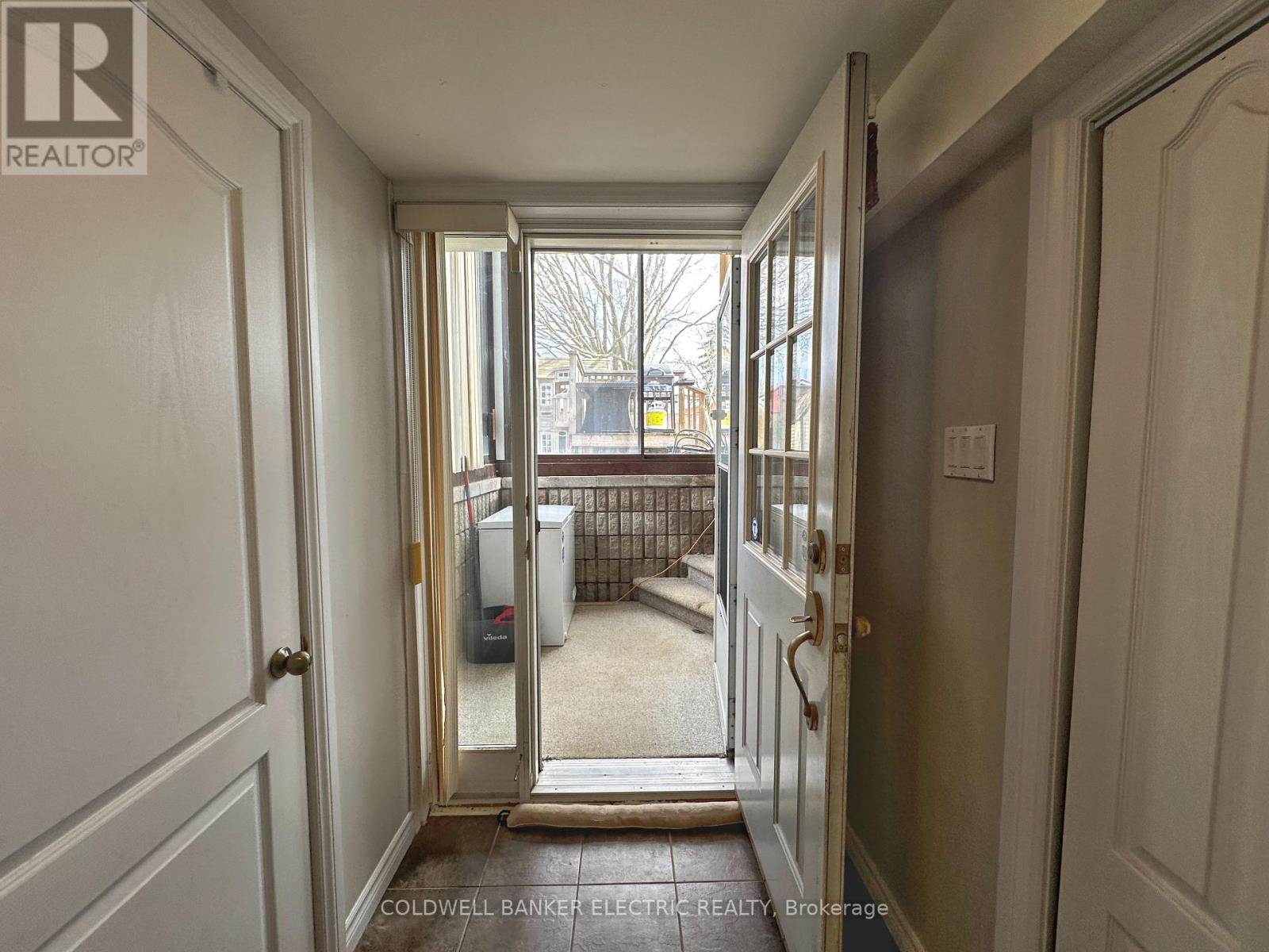 843 Orpington Road, Peterborough South (West), Ontario  K9J 4A6 - Photo 32 - X12142089