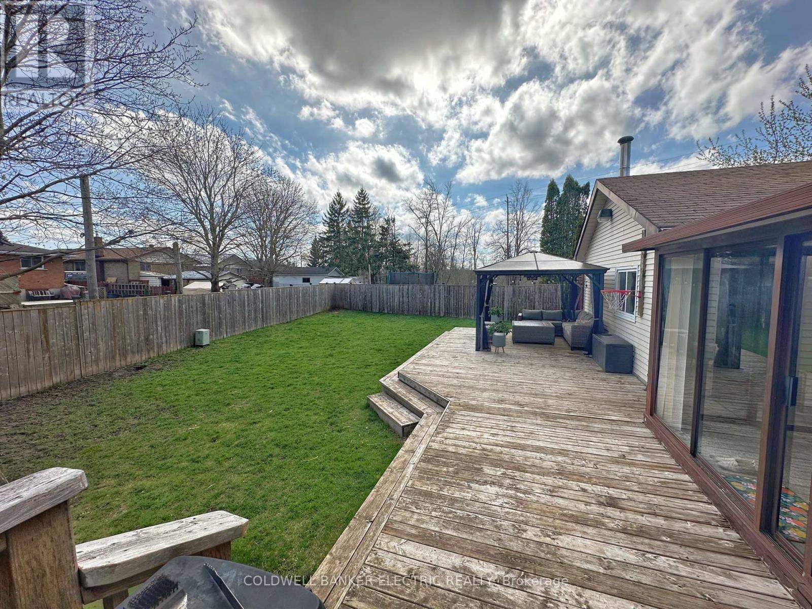 843 Orpington Road, Peterborough South (West), Ontario  K9J 4A6 - Photo 44 - X12142089