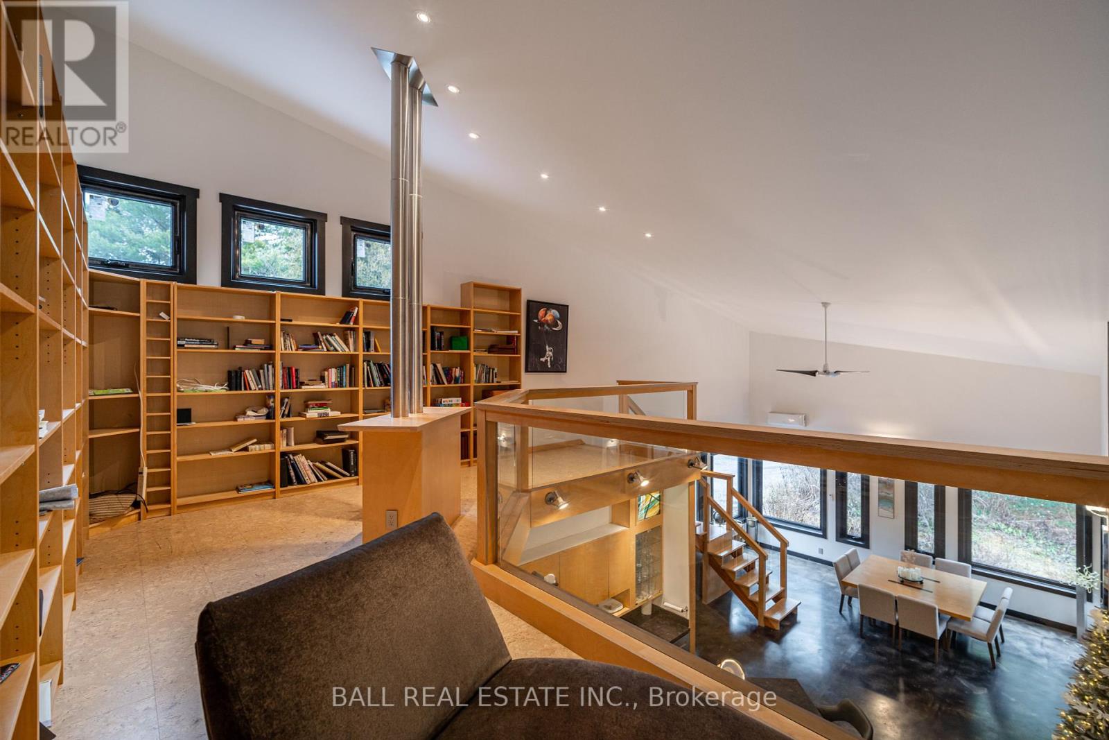 1080 Clydesdale Road, North Kawartha, Ontario  K0L 1A0 - Photo 15 - X12142631