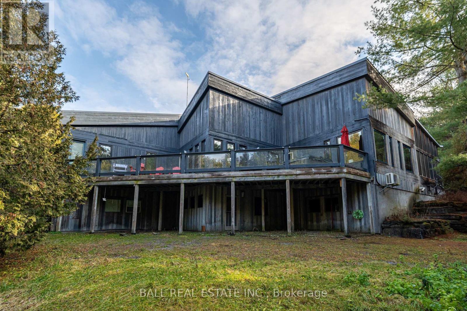 1080 Clydesdale Road, North Kawartha, Ontario  K0L 1A0 - Photo 38 - X12142631