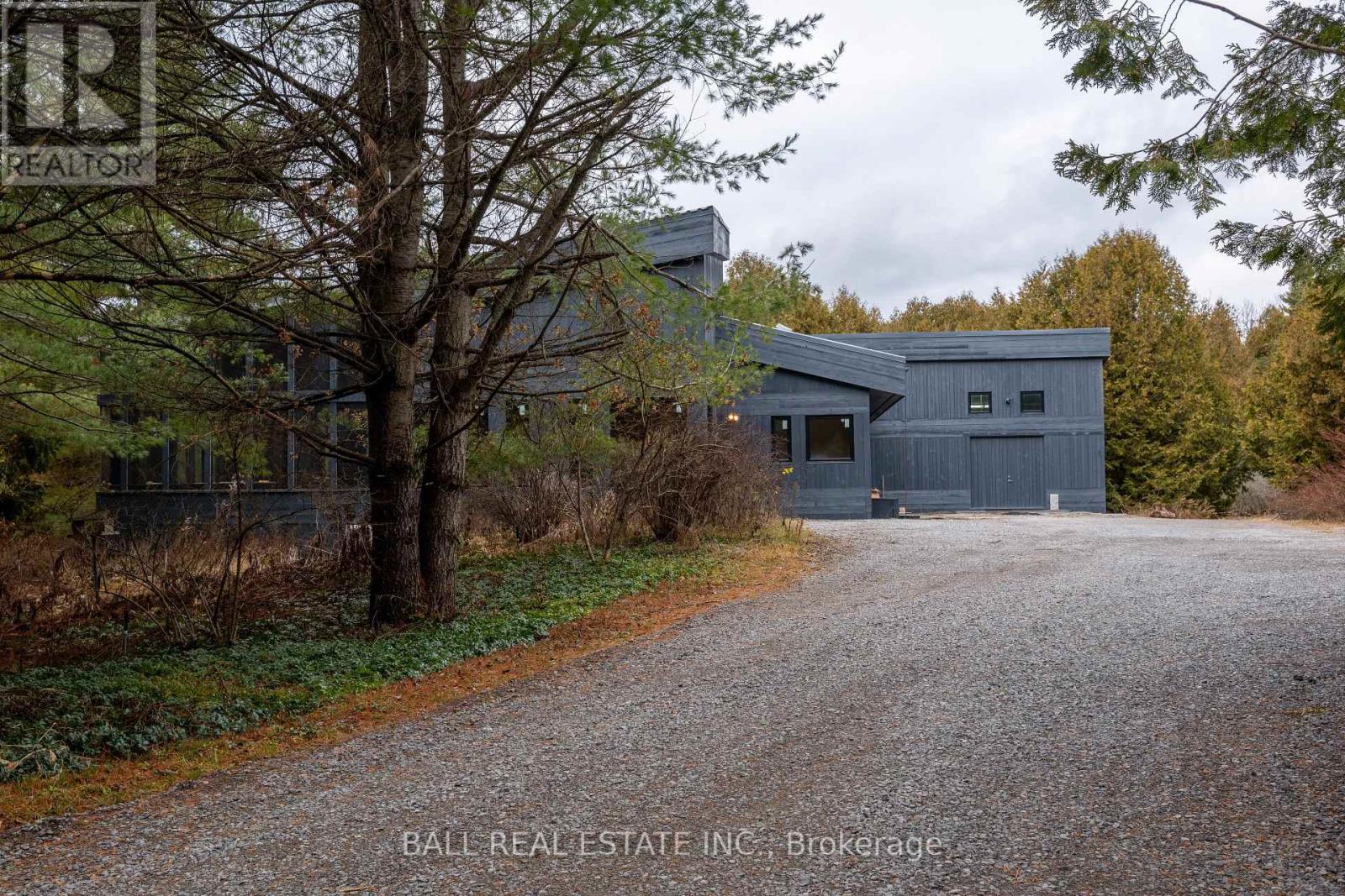 1080 Clydesdale Road, North Kawartha, Ontario  K0L 1A0 - Photo 45 - X12142631