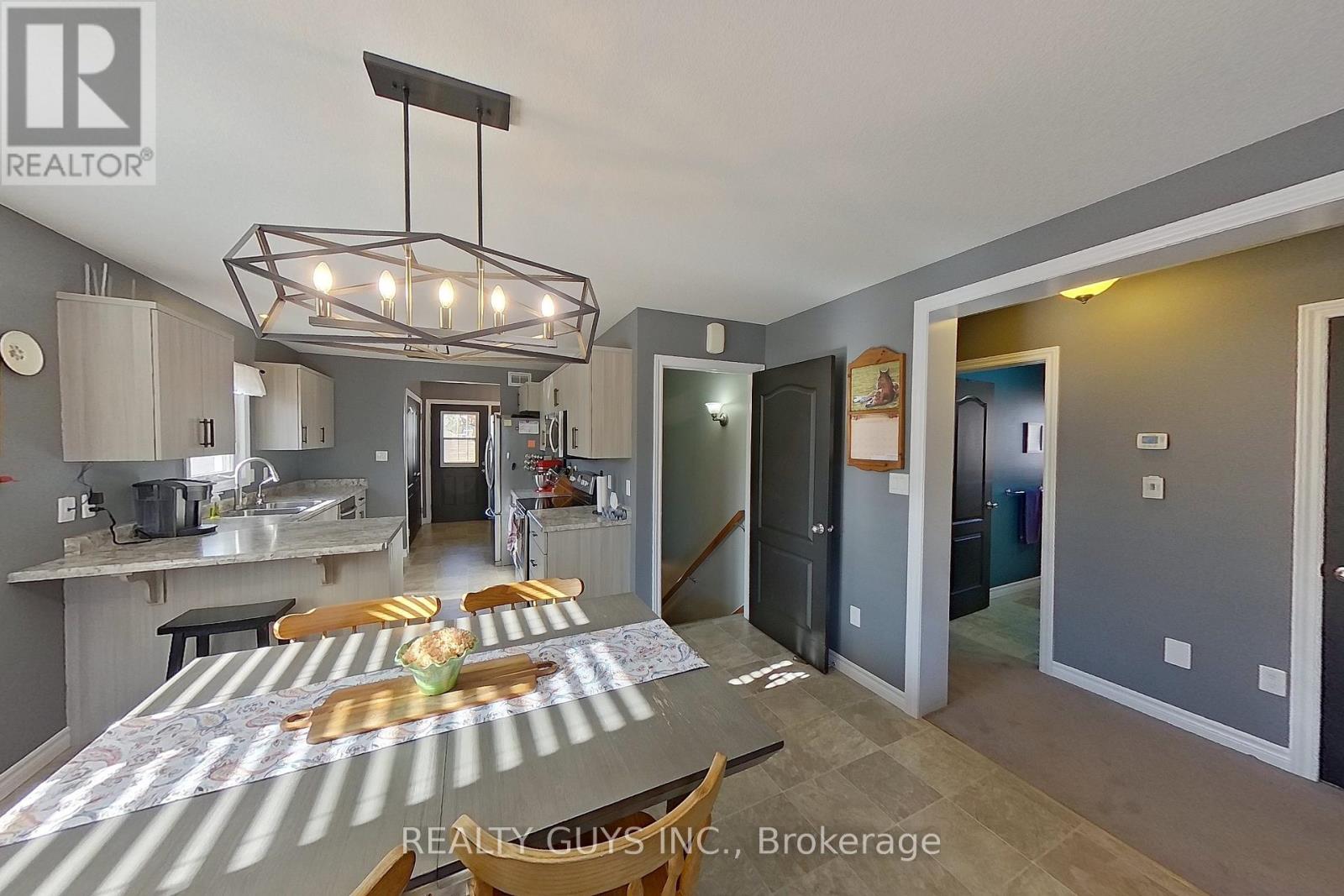 3211 County Rd 2 Road, Otonabee-South Monaghan, Ontario  K0L 2G0 - Photo 14 - X12142712