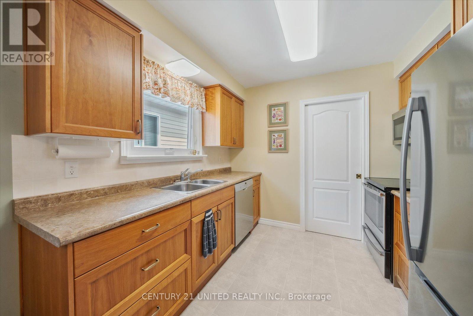 721 Trailview Drive, Peterborough South (East), Ontario  K9J 8P1 - Photo 13 - X12142917