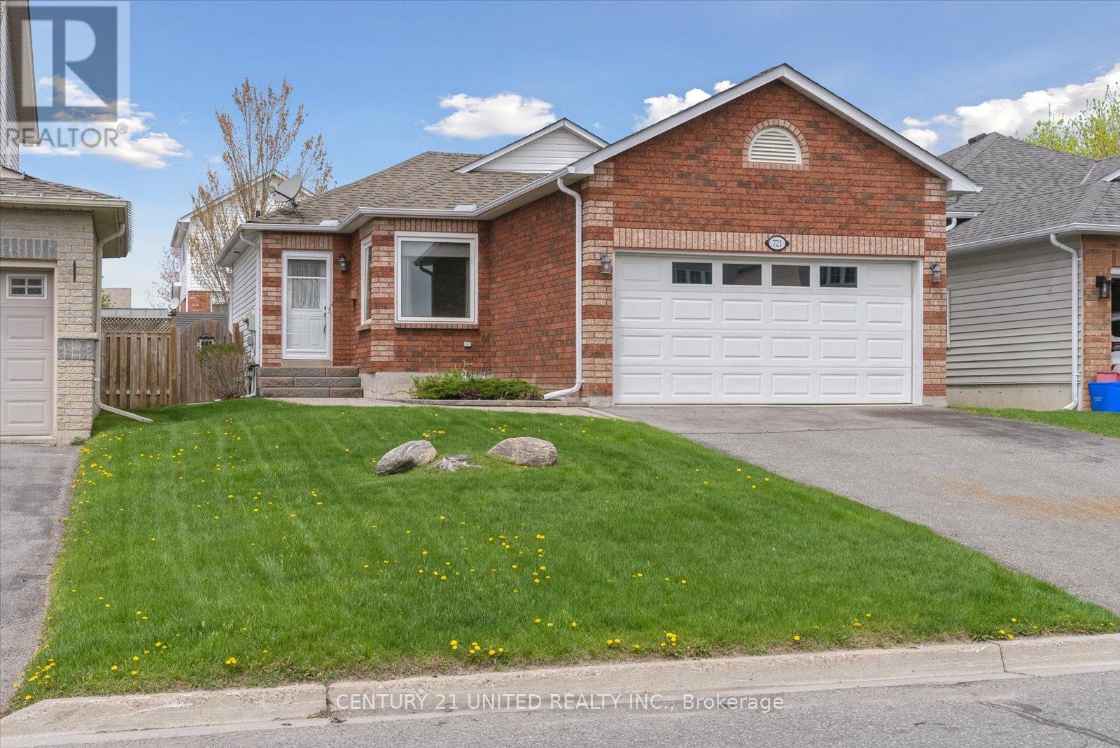 721 Trailview Drive, Peterborough South (East), Ontario  K9J 8P1 - Photo 3 - X12142917