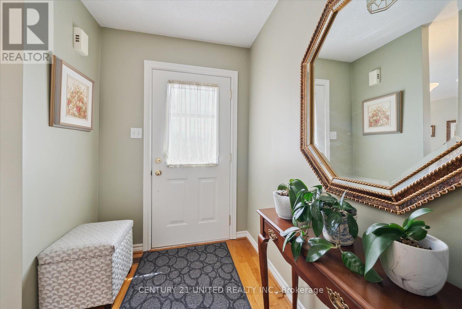 721 Trailview Drive, Peterborough South (East), Ontario  K9J 8P1 - Photo 5 - X12142917