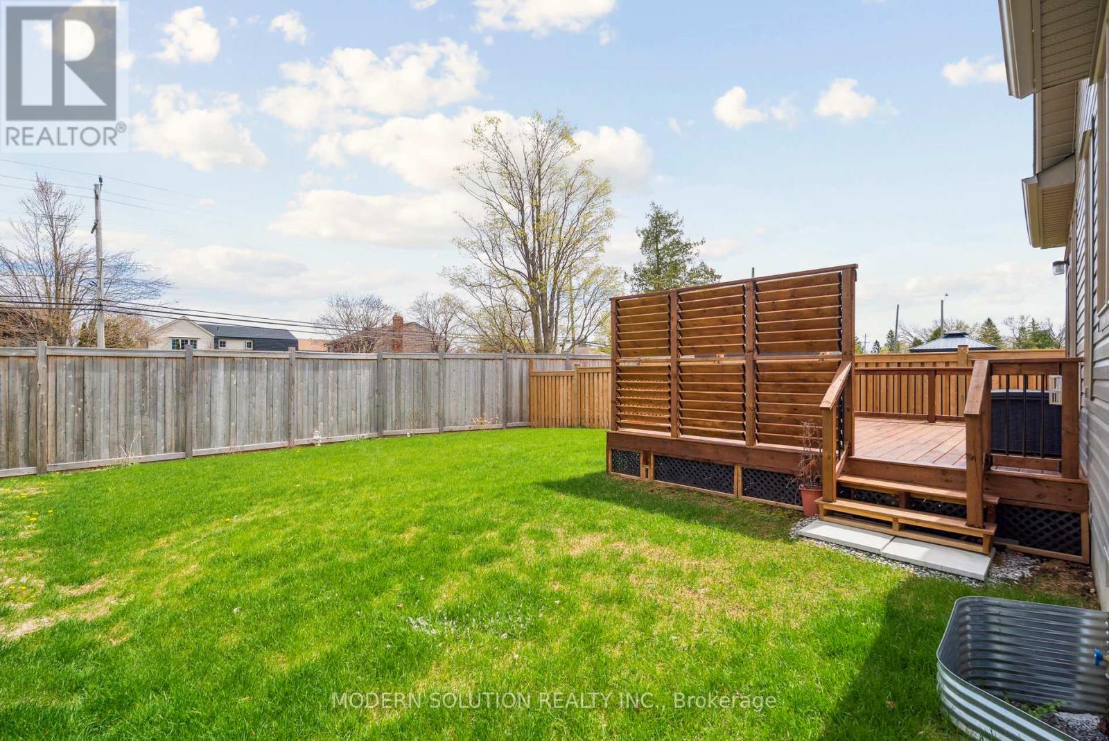 6 Hennessey Crescent, Kawartha Lakes (Lindsay), Ontario  K9V 0P1 - Photo 26 - X12143334