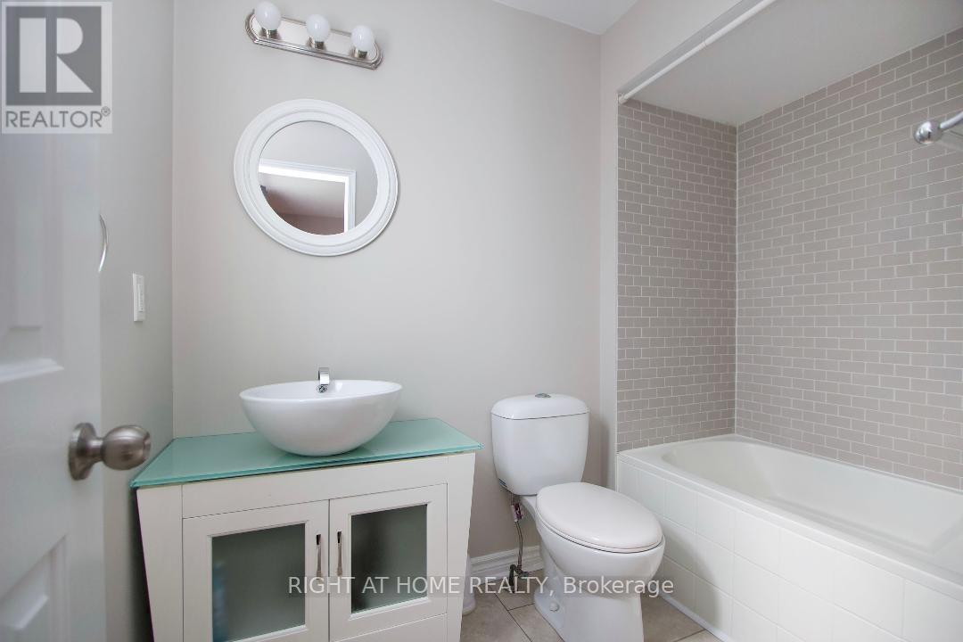 91 Foster Creek Drive N, Clarington (Newcastle), Ontario  L1B 1G5 - Photo 16 - E12143415