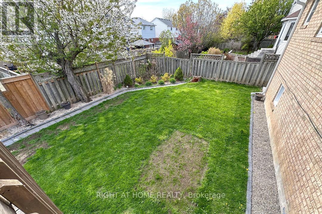 91 Foster Creek Drive N, Clarington (Newcastle), Ontario  L1B 1G5 - Photo 35 - E12143415
