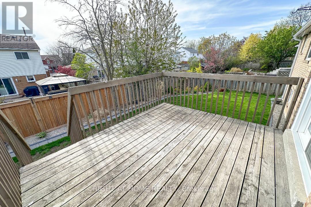 91 Foster Creek Drive N, Clarington (Newcastle), Ontario  L1B 1G5 - Photo 36 - E12143415