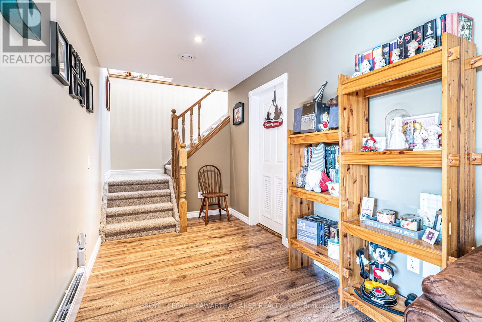 36 Riverside Drive, Kawartha Lakes (Lindsay), Ontario  K9V 4R2 - Photo 24 - X12143777