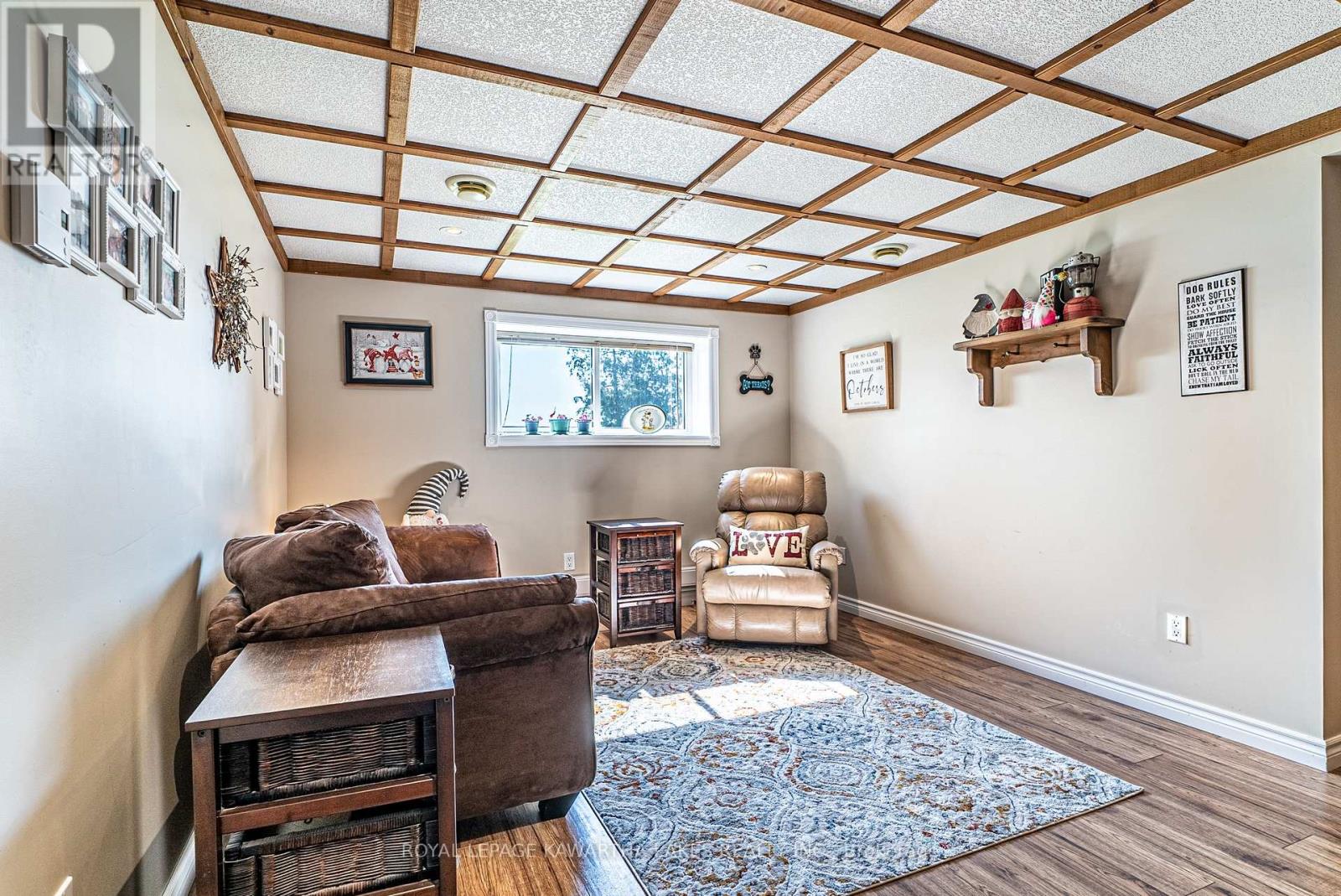 36 Riverside Drive, Kawartha Lakes (Lindsay), Ontario  K9V 4R2 - Photo 25 - X12143777