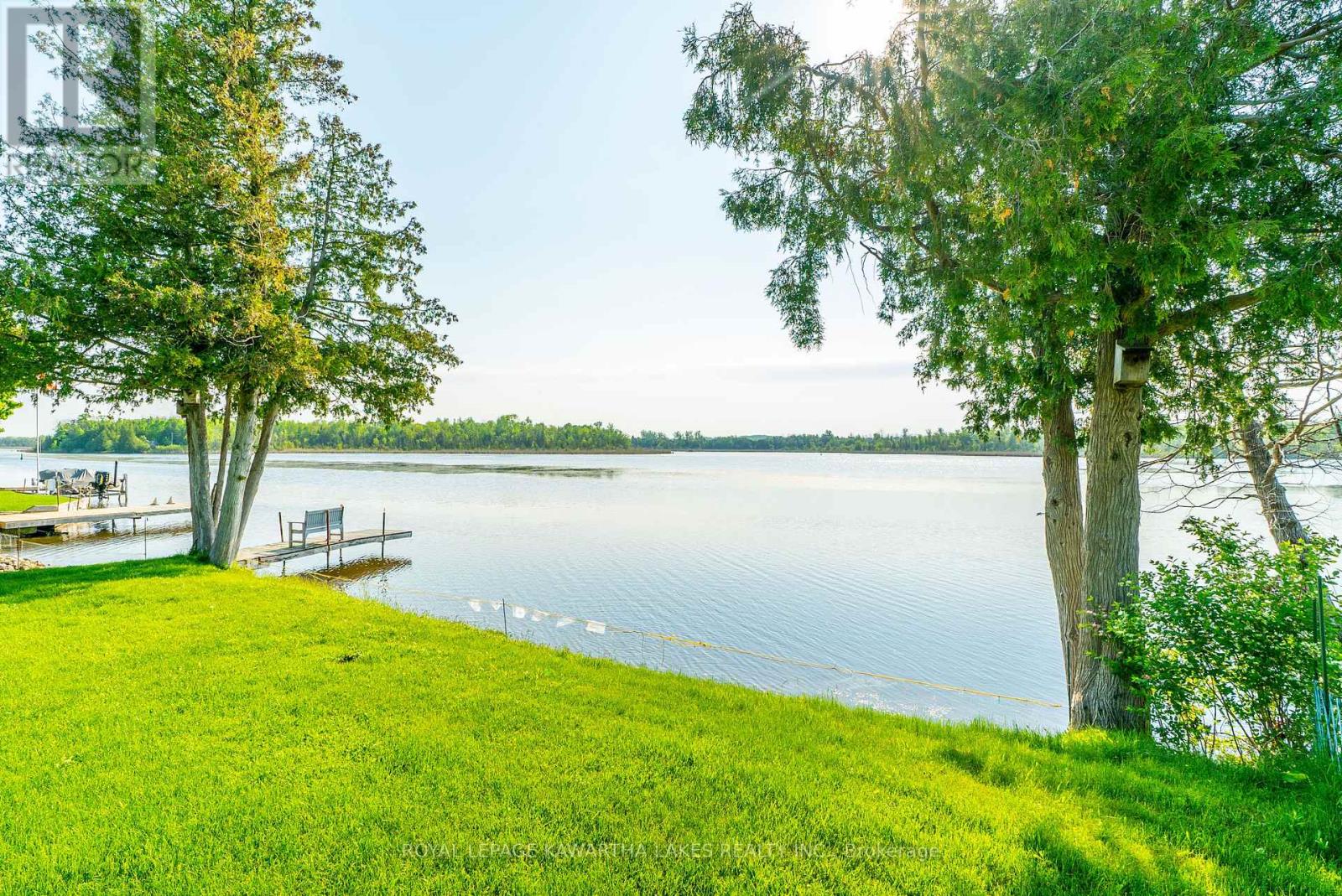 36 Riverside Drive, Kawartha Lakes (Lindsay), Ontario  K9V 4R2 - Photo 34 - X12143777