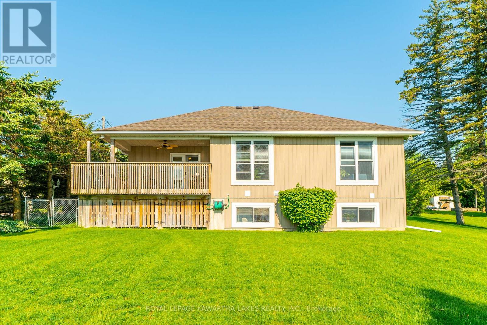 36 Riverside Drive, Kawartha Lakes (Lindsay), Ontario  K9V 4R2 - Photo 36 - X12143777