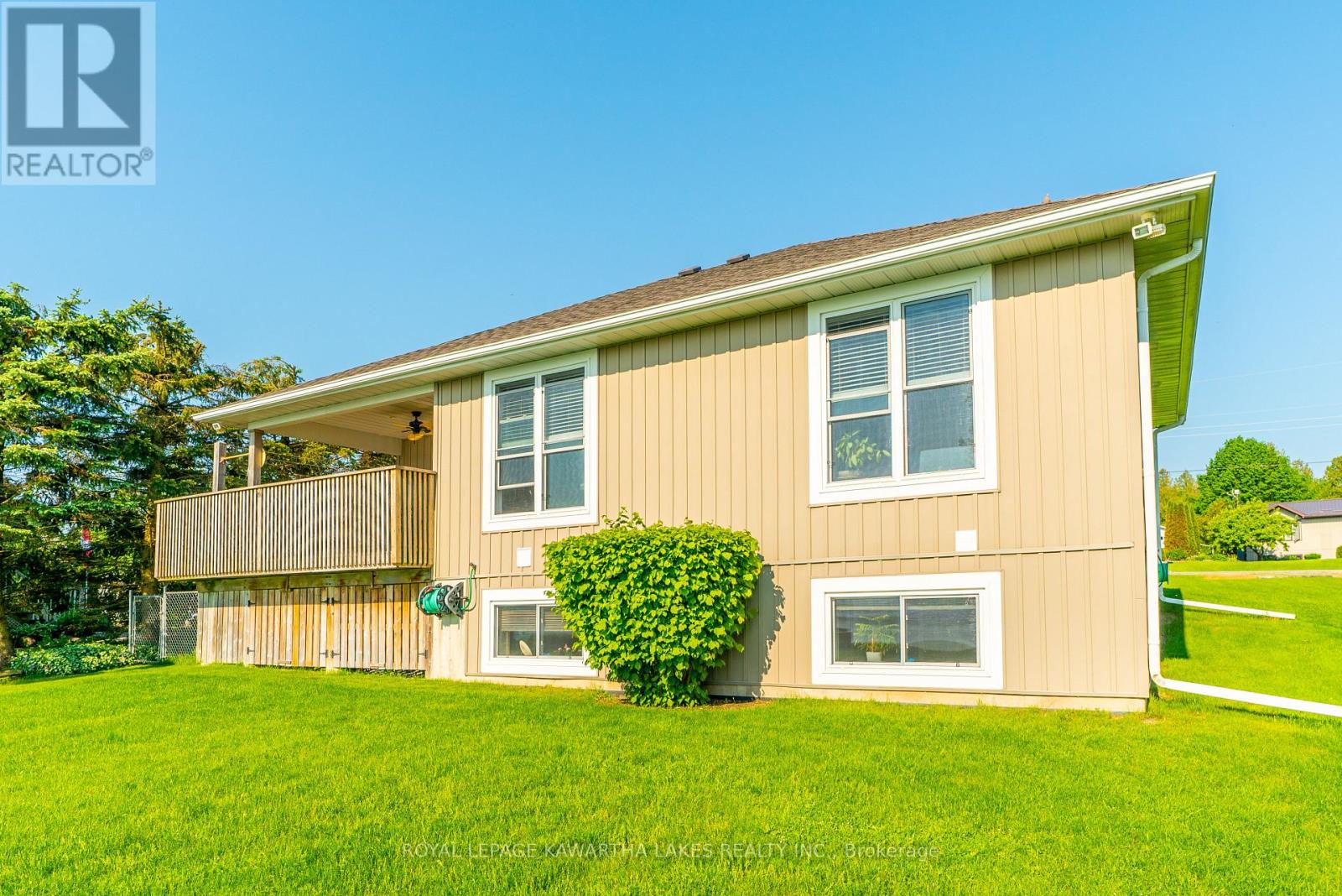 36 Riverside Drive, Kawartha Lakes (Lindsay), Ontario  K9V 4R2 - Photo 38 - X12143777