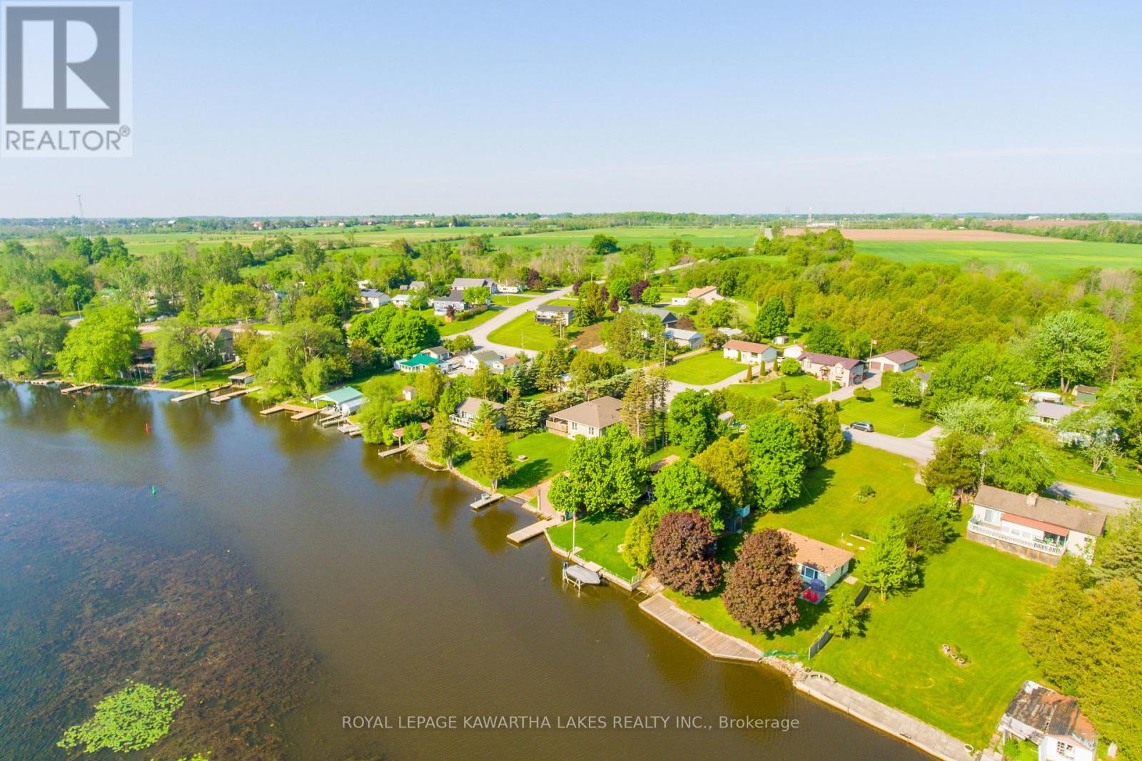 36 Riverside Drive, Kawartha Lakes (Lindsay), Ontario  K9V 4R2 - Photo 40 - X12143777