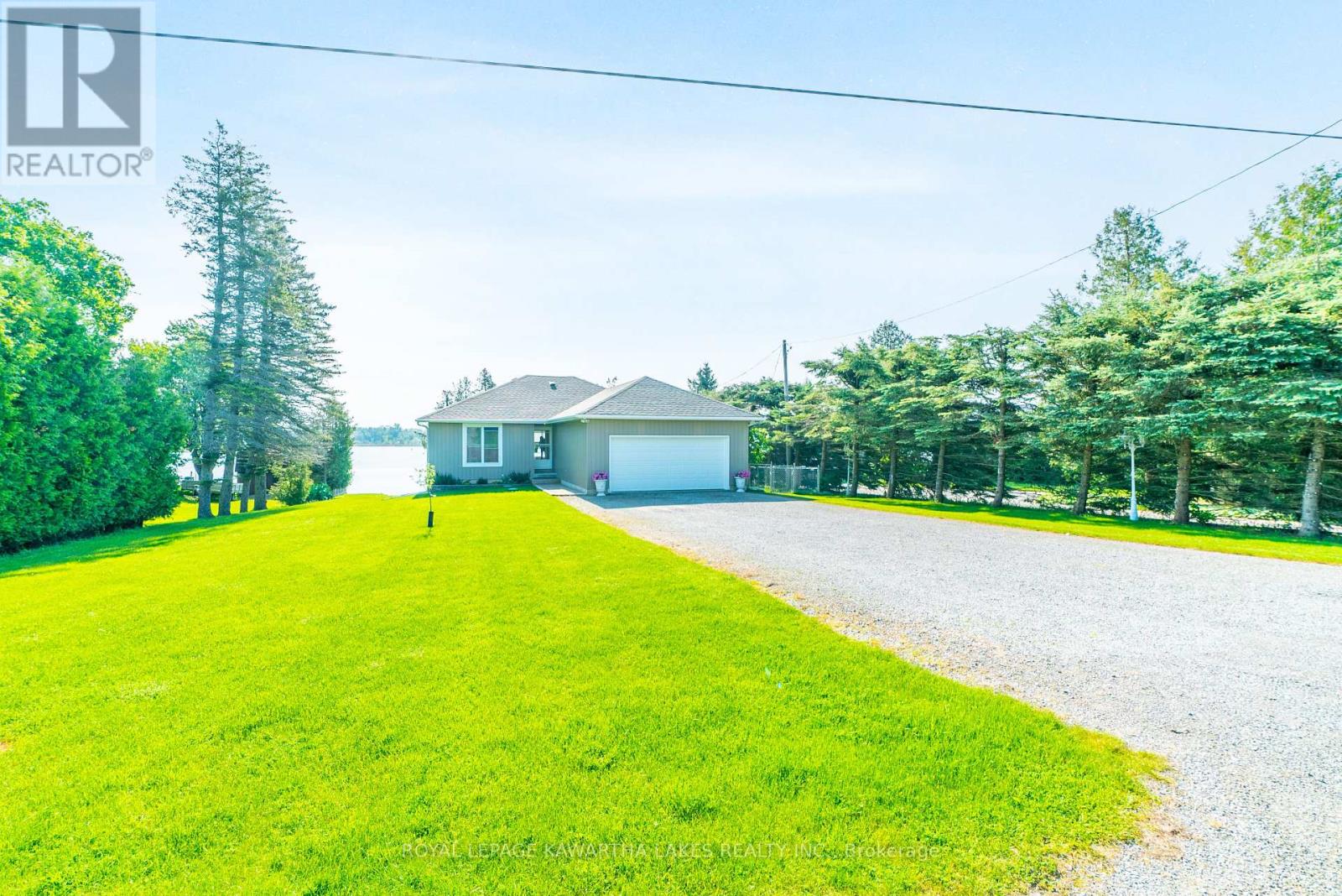 36 Riverside Drive, Kawartha Lakes (Lindsay), Ontario  K9V 4R2 - Photo 8 - X12143777