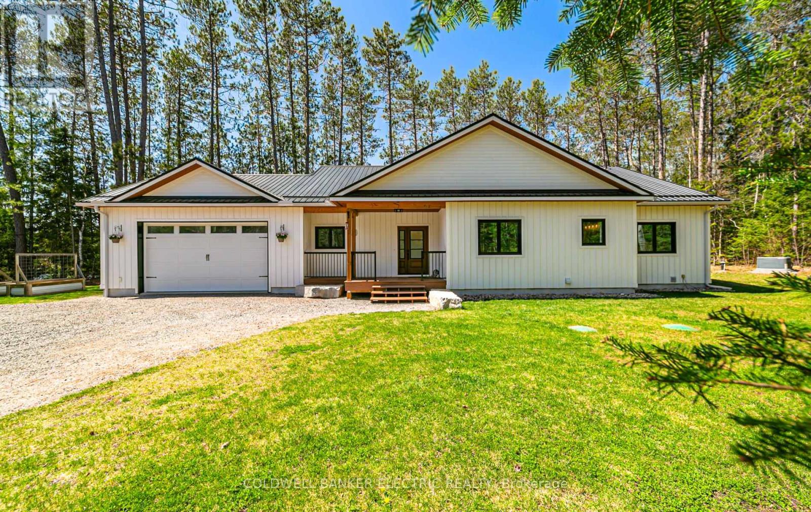 17 Ida Ho Lane, Faraday, Ontario  K0L 1C0 - Photo 2 - X12143814