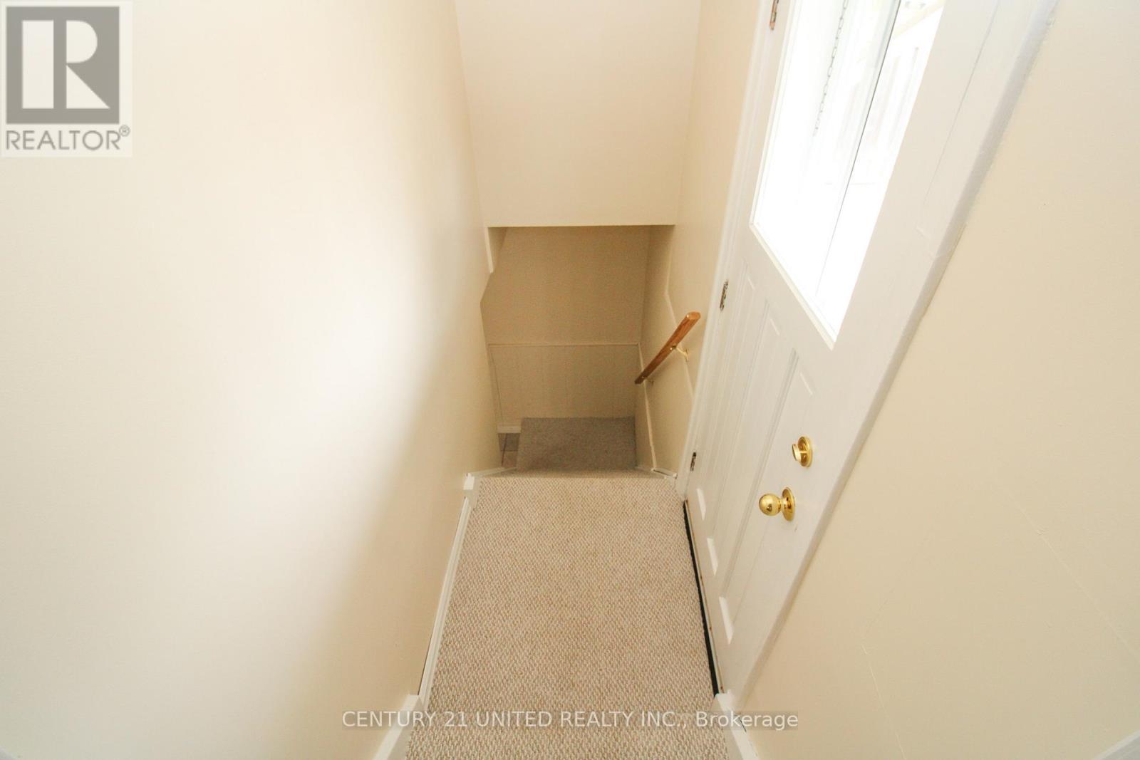96 Montgomery Street, Peterborough South (West), Ontario  K9J 1W9 - Photo 24 - X12143830