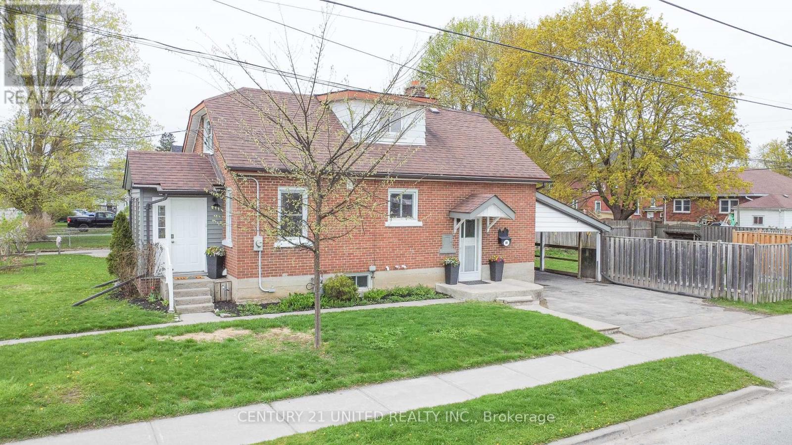96 Montgomery Street, Peterborough South (West), Ontario  K9J 1W9 - Photo 28 - X12143830