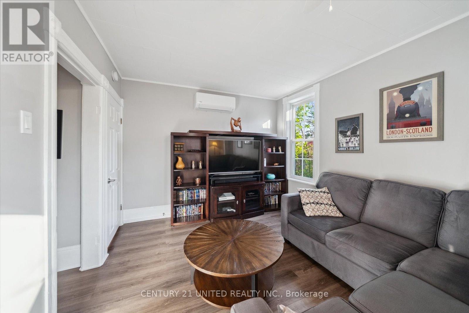 34 Church Avenue, Trent Hills (Campbellford), Ontario  K0L 1L0 - Photo 16 - X12144041