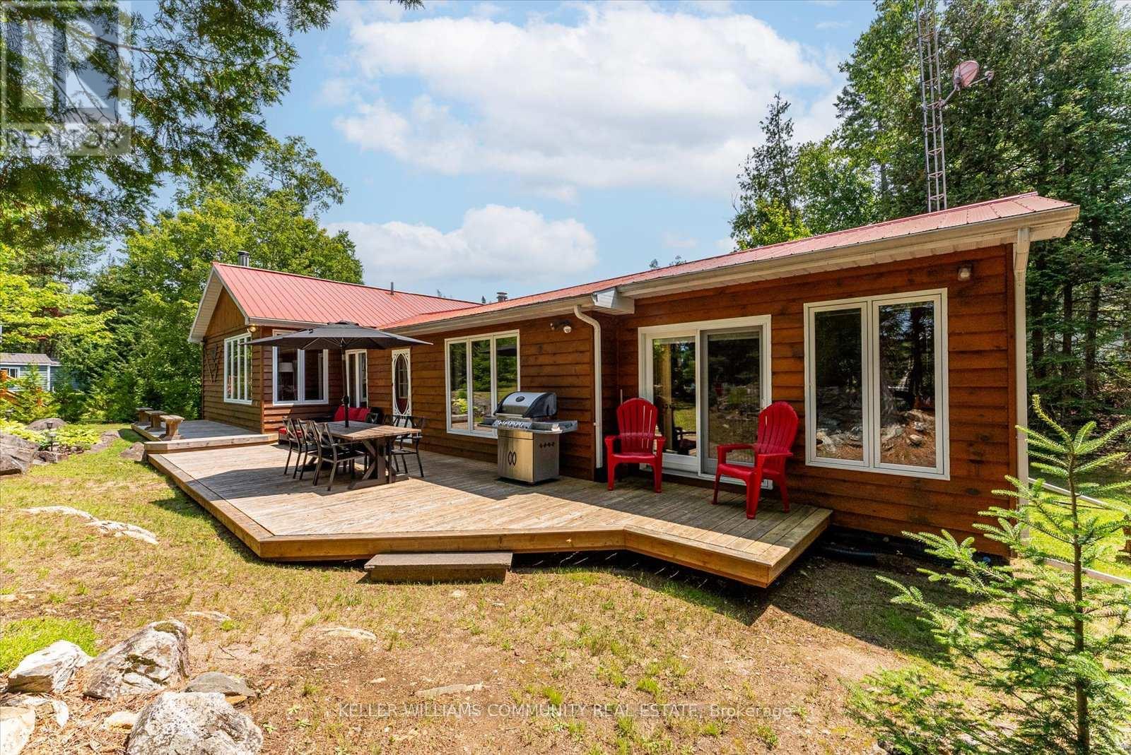 303 Maple Landing Lane, Tudor And Cashel (Tudor Ward), Ontario  K0L 1W0 - Photo 12 - X12144068