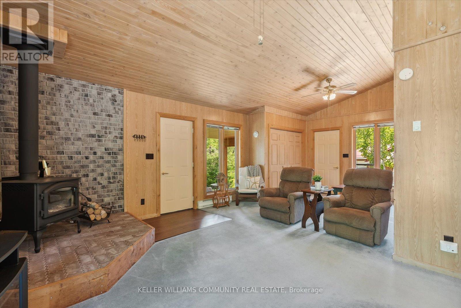 303 Maple Landing Lane, Tudor And Cashel (Tudor Ward), Ontario  K0L 1W0 - Photo 15 - X12144068
