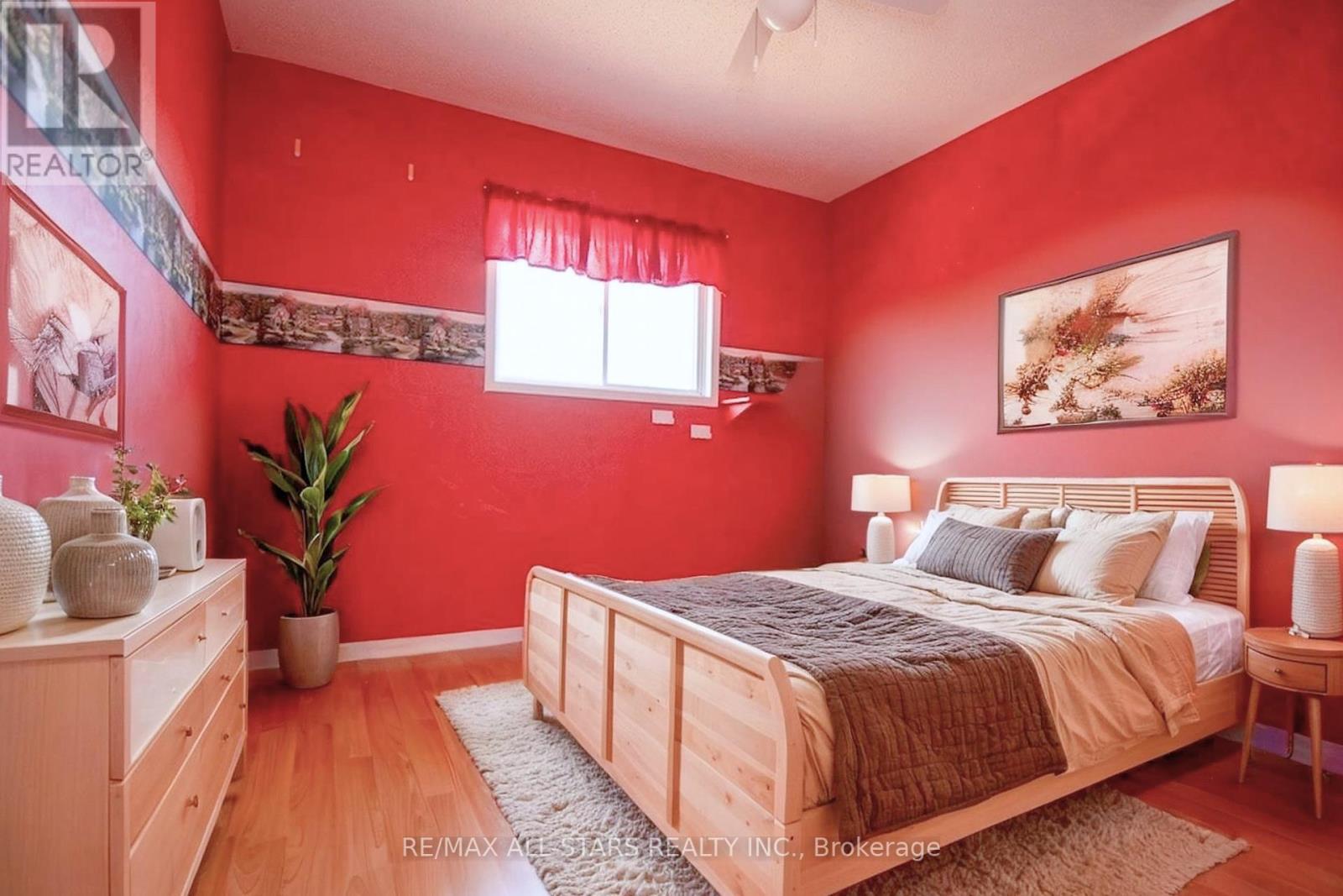 10 O'connell Court, Kawartha Lakes (Lindsay), Ontario  K9V 5Y1 - Photo 19 - X12144493