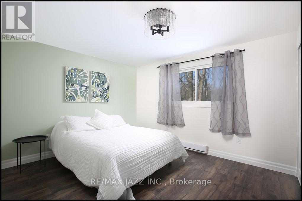 214 River Road E, Trent Hills (Campbellford), Ontario  K0L 1L0 - Photo 10 - X12144929