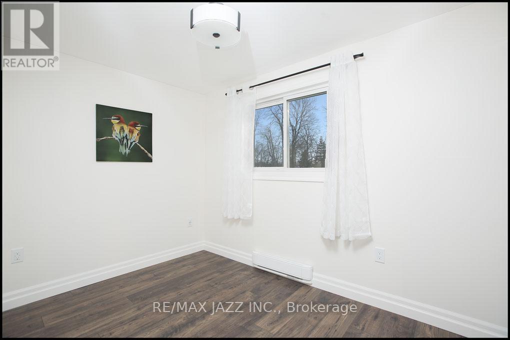 214 River Road E, Trent Hills (Campbellford), Ontario  K0L 1L0 - Photo 12 - X12144929