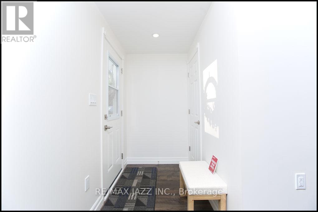214 River Road E, Trent Hills (Campbellford), Ontario  K0L 1L0 - Photo 14 - X12144929