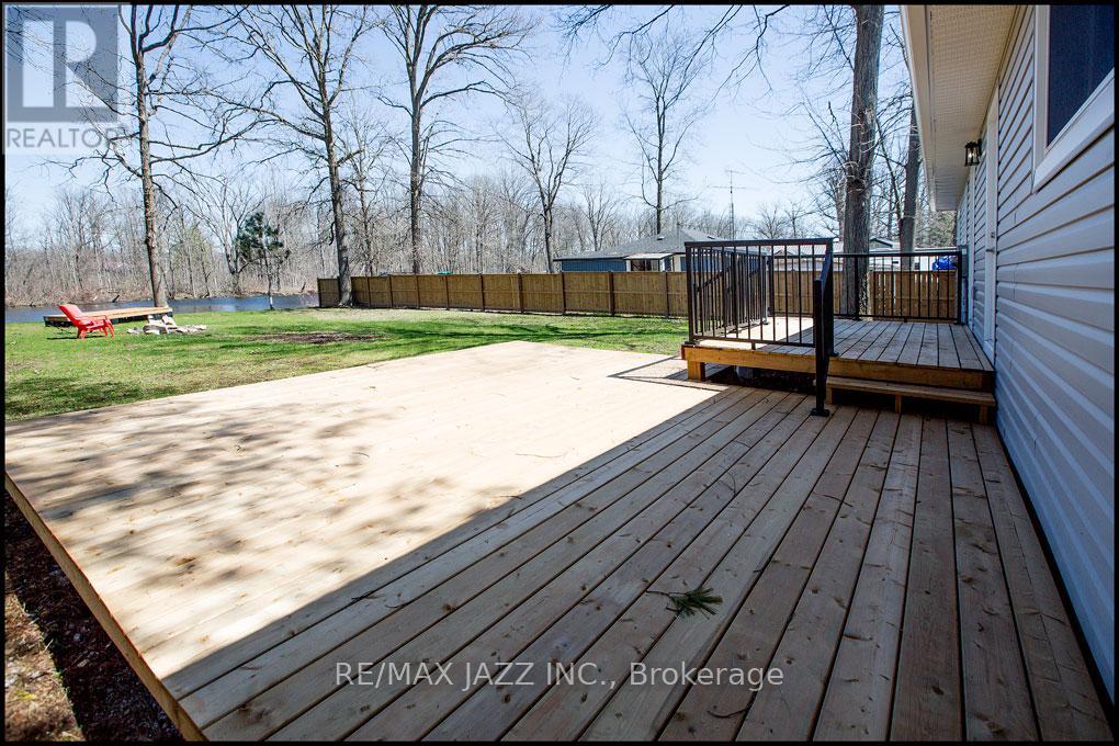 214 River Road E, Trent Hills (Campbellford), Ontario  K0L 1L0 - Photo 18 - X12144929