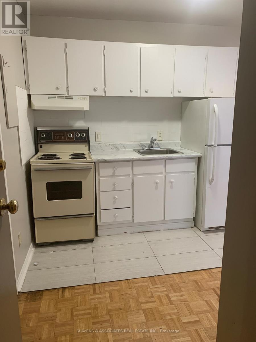 8 - 45 King Avenue W, Clarington (Newcastle), Ontario  L1B 1H2 - Photo 3 - E12145060