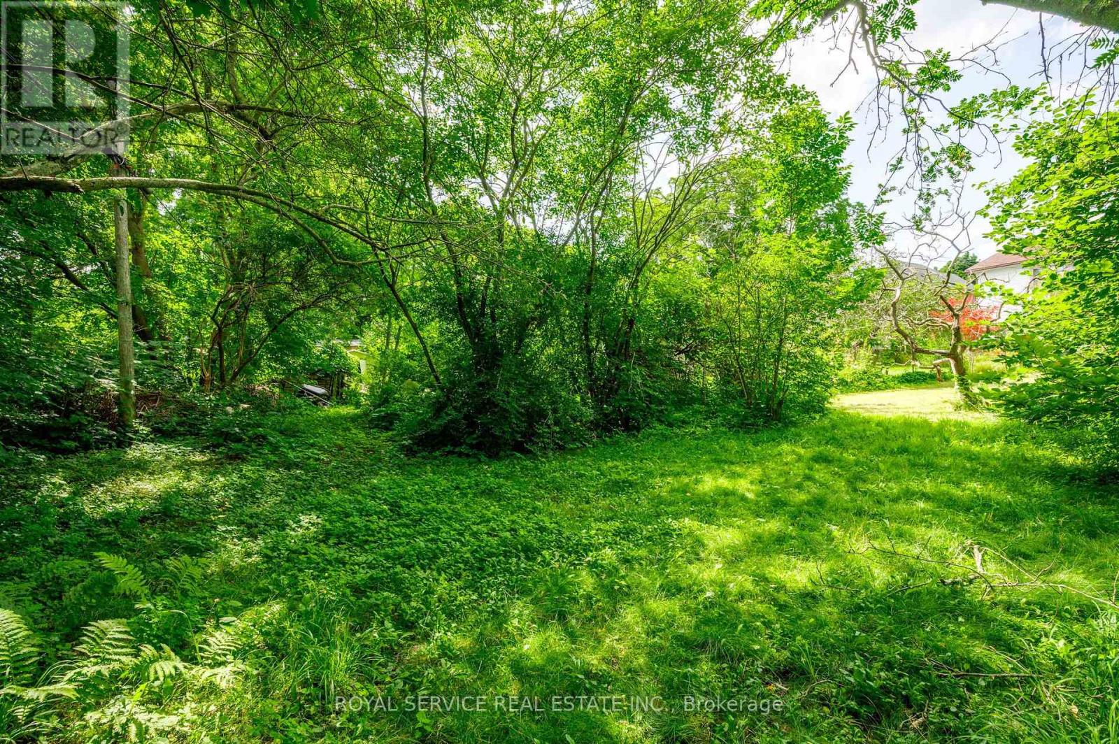 581 Sherbrooke Street, Peterborough Central (South), Ontario  K9J 2P4 - Photo 47 - X12145382