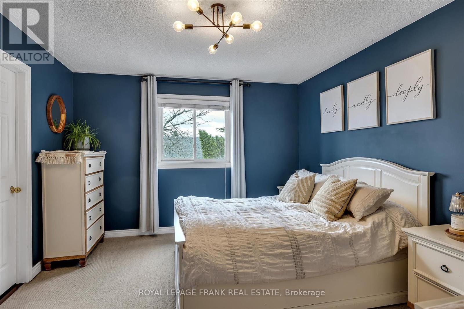 595 Westman Avenue, Peterborough West (South), Ontario  K9K 2H3 - Photo 19 - X12145730