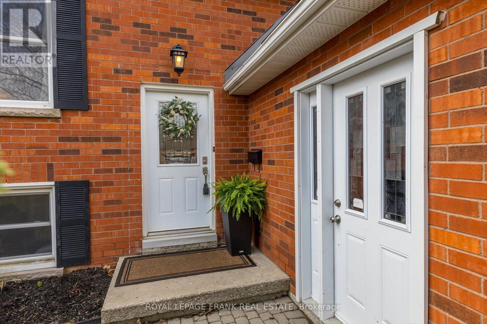 595 Westman Avenue, Peterborough West (South), Ontario  K9K 2H3 - Photo 3 - X12145730