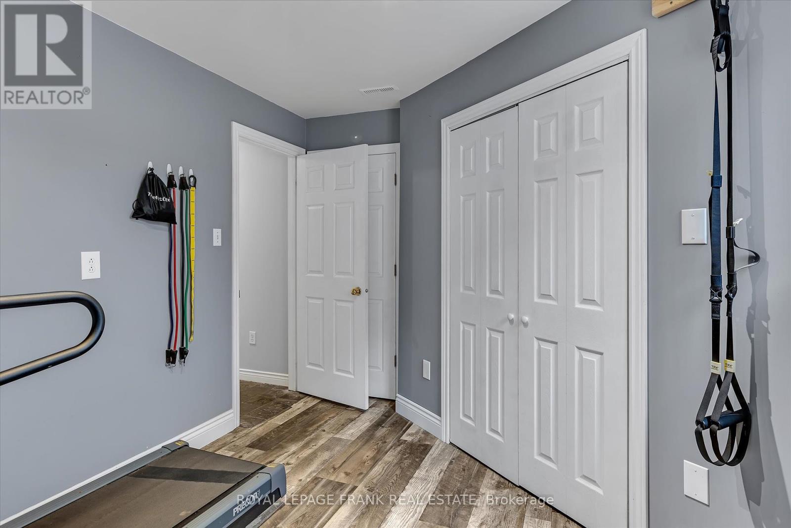 595 Westman Avenue, Peterborough West (South), Ontario  K9K 2H3 - Photo 37 - X12145730