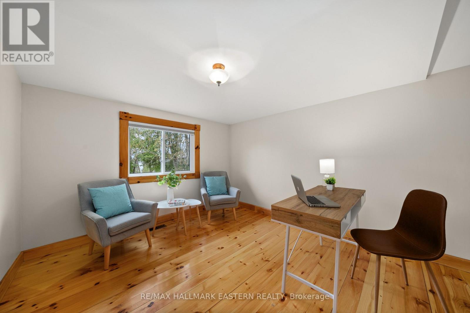 1043 Lakeview Avenue, Selwyn, Ontario  K0L 1H0 - Photo 19 - X12145803