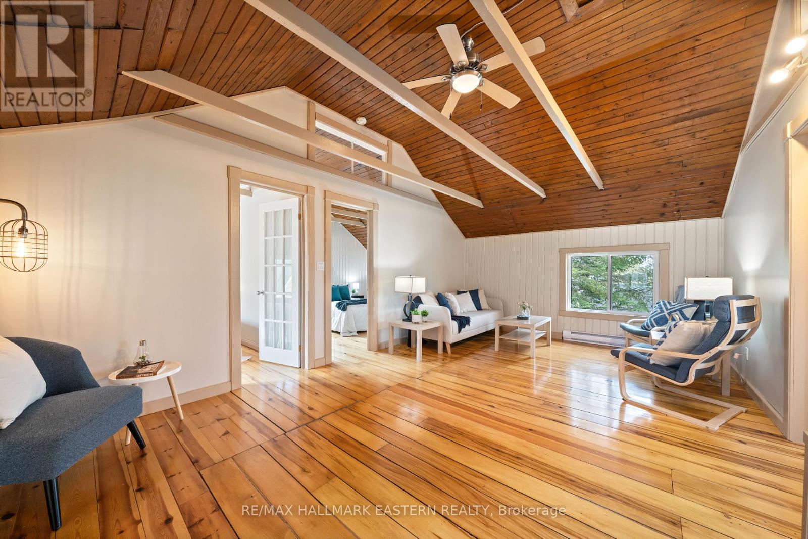 1043 Lakeview Avenue, Selwyn, Ontario  K0L 1H0 - Photo 23 - X12145803