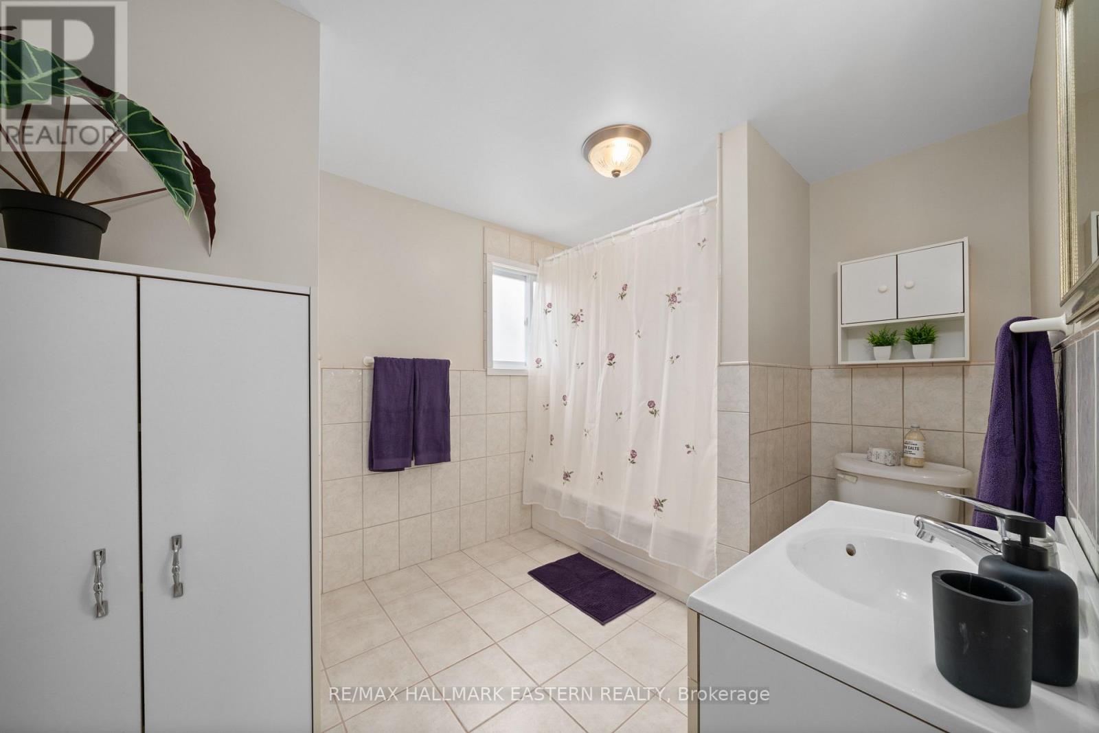 1043 Lakeview Avenue, Selwyn, Ontario  K0L 1H0 - Photo 32 - X12145803