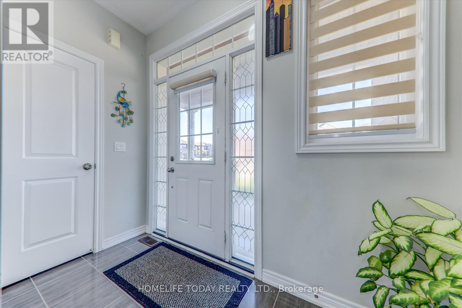 106 Noden Crescent, Clarington (Newcastle), Ontario  L1B 1H3 - Photo 6 - E12145972