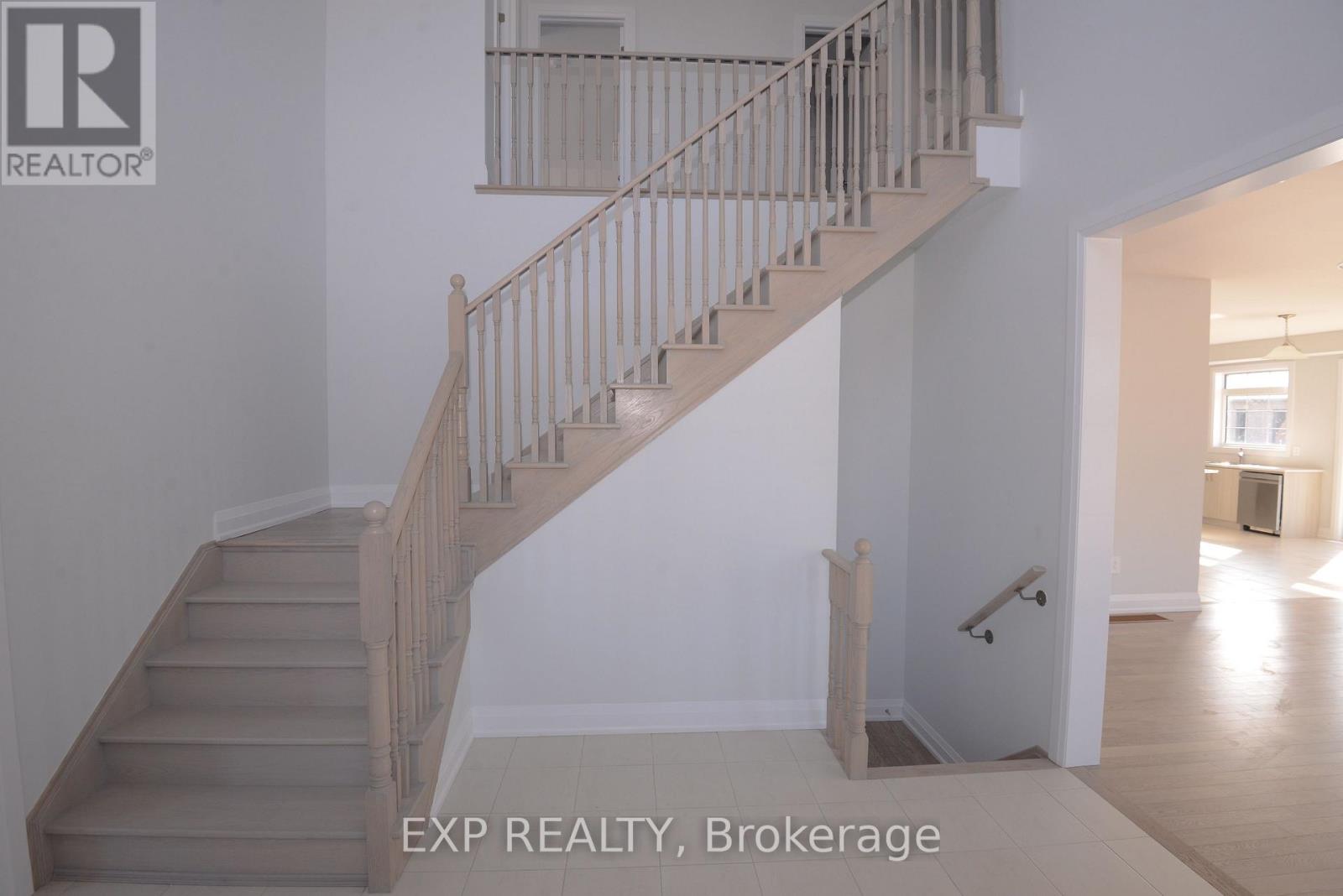 1 Corley Street, Kawartha Lakes (Lindsay), Ontario  K9V 6C2 - Photo 17 - X12146228