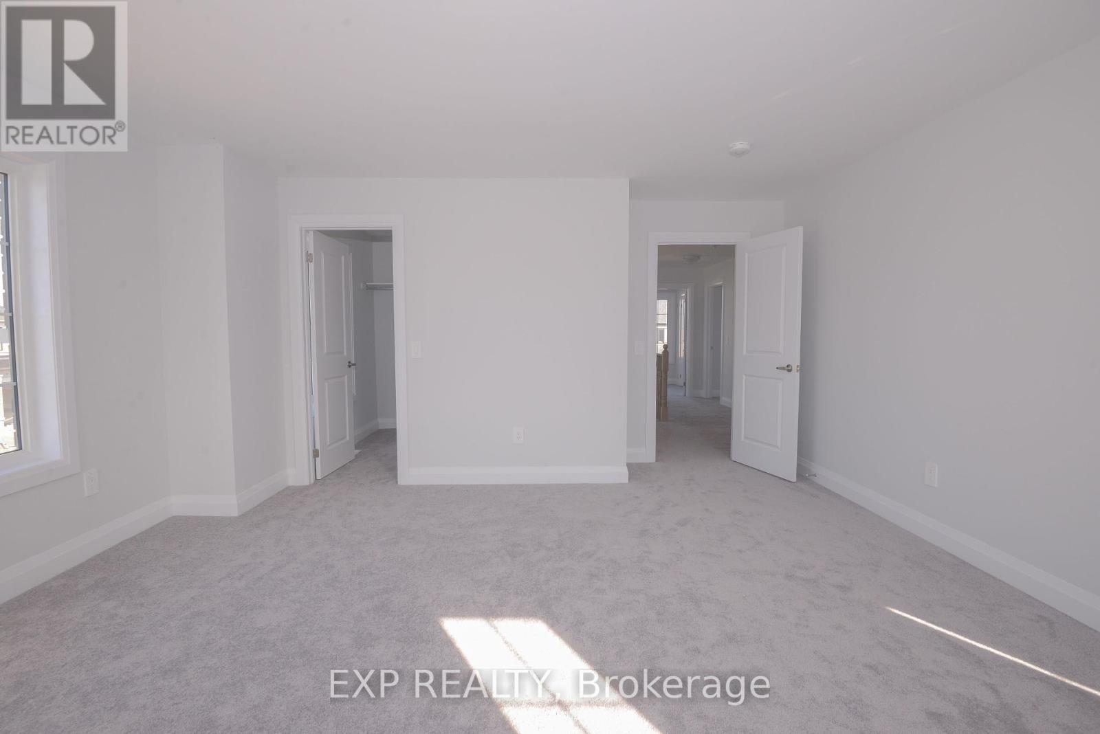 1 Corley Street, Kawartha Lakes (Lindsay), Ontario  K9V 6C2 - Photo 35 - X12146228