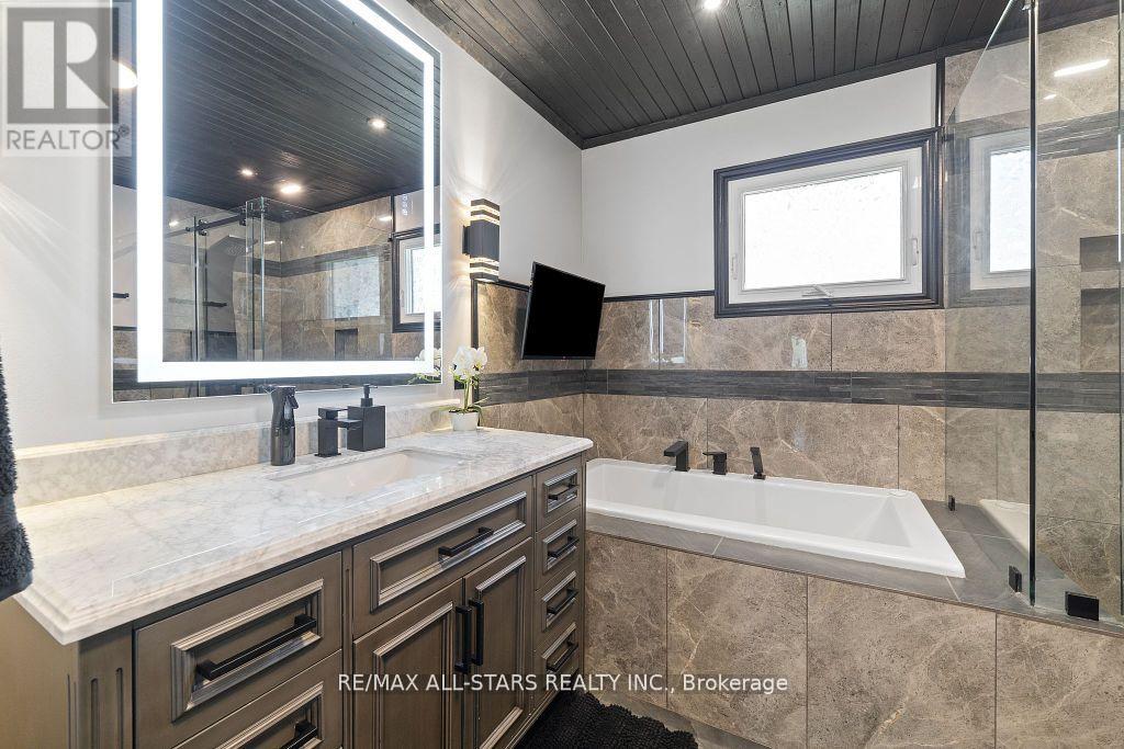 283 Snug Harbour Road, Kawartha Lakes (Lindsay), Ontario  K9V 4R6 - Photo 16 - X12146349