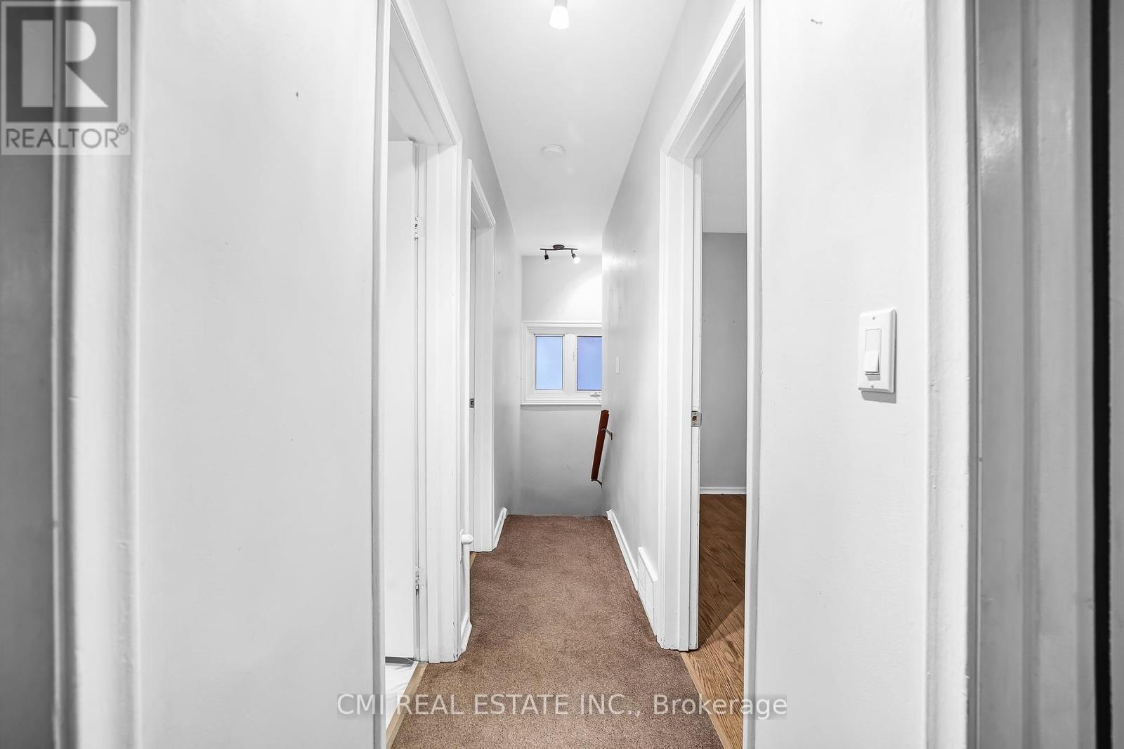 96 Elgin Street, Kawartha Lakes (Lindsay), Ontario  K9V 3W7 - Photo 15 - X12146374