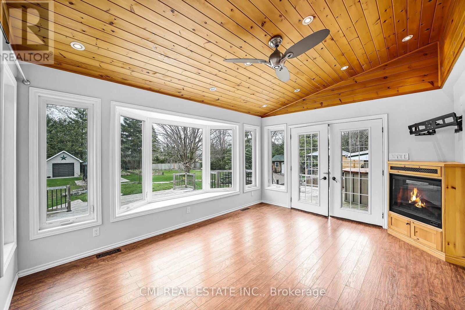96 Elgin Street, Kawartha Lakes (Lindsay), Ontario  K9V 3W7 - Photo 29 - X12146374