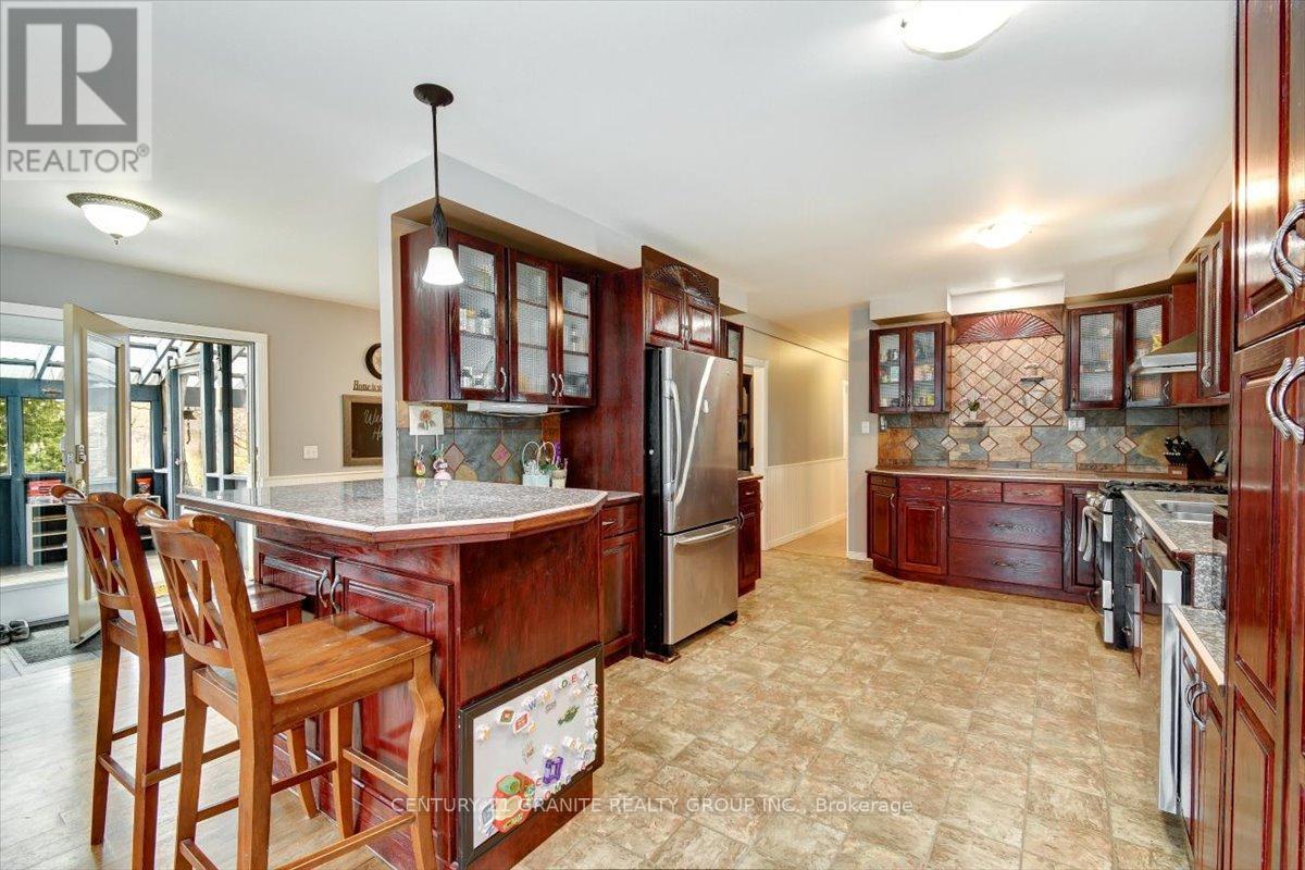 31105 28 Highway E, Bancroft (Dungannon Ward), Ontario  K0L 1C0 - Photo 12 - X12146597