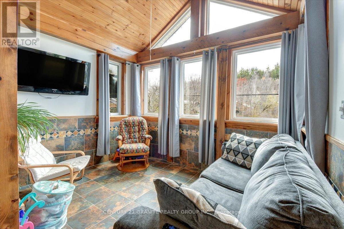 31105 28 Highway E, Bancroft (Dungannon Ward), Ontario  K0L 1C0 - Photo 26 - X12146597