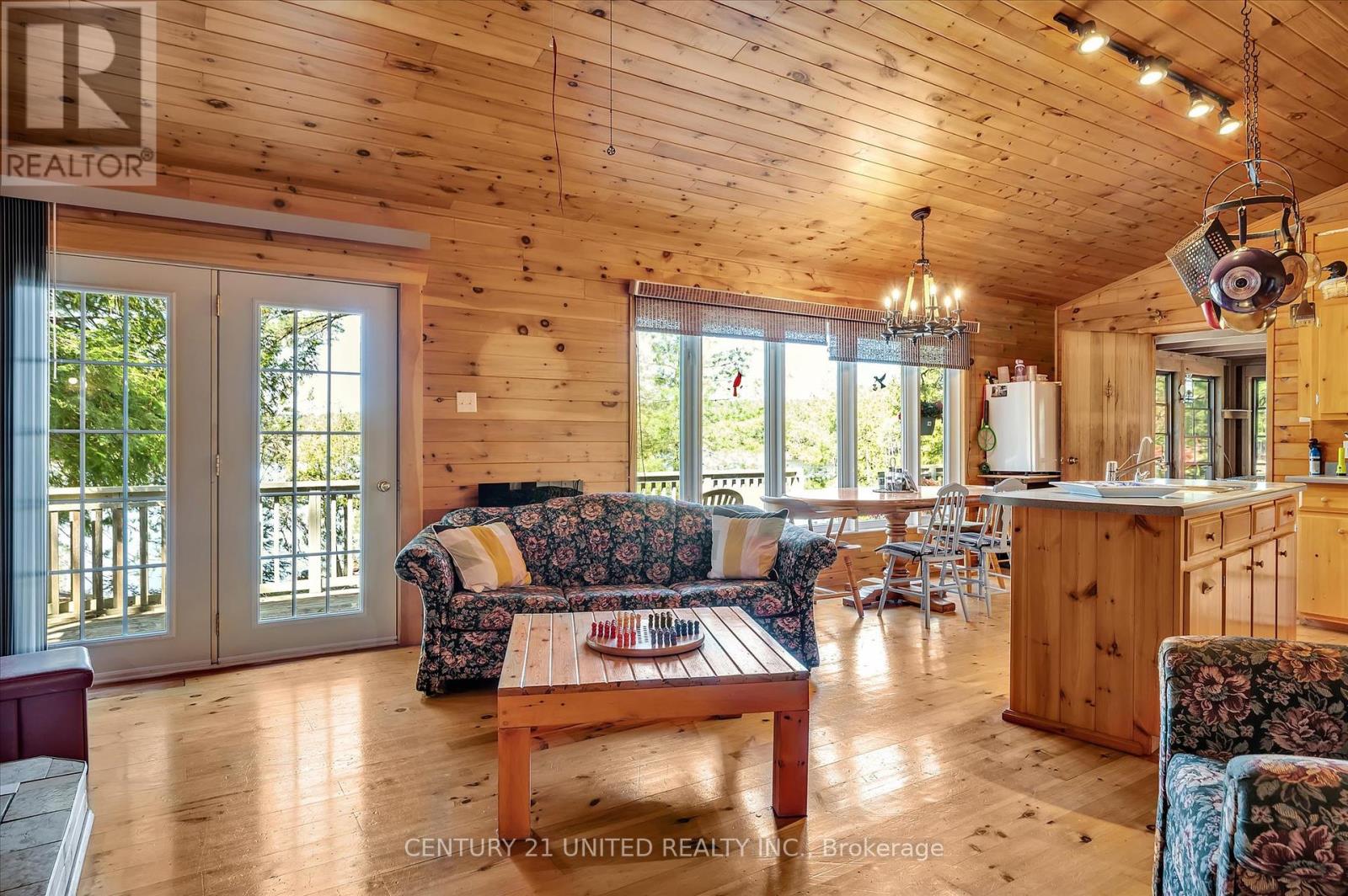 557 Wao Catchacoma Lake, Trent Lakes, Ontario  K0L 1J0 - Photo 21 - X12146684